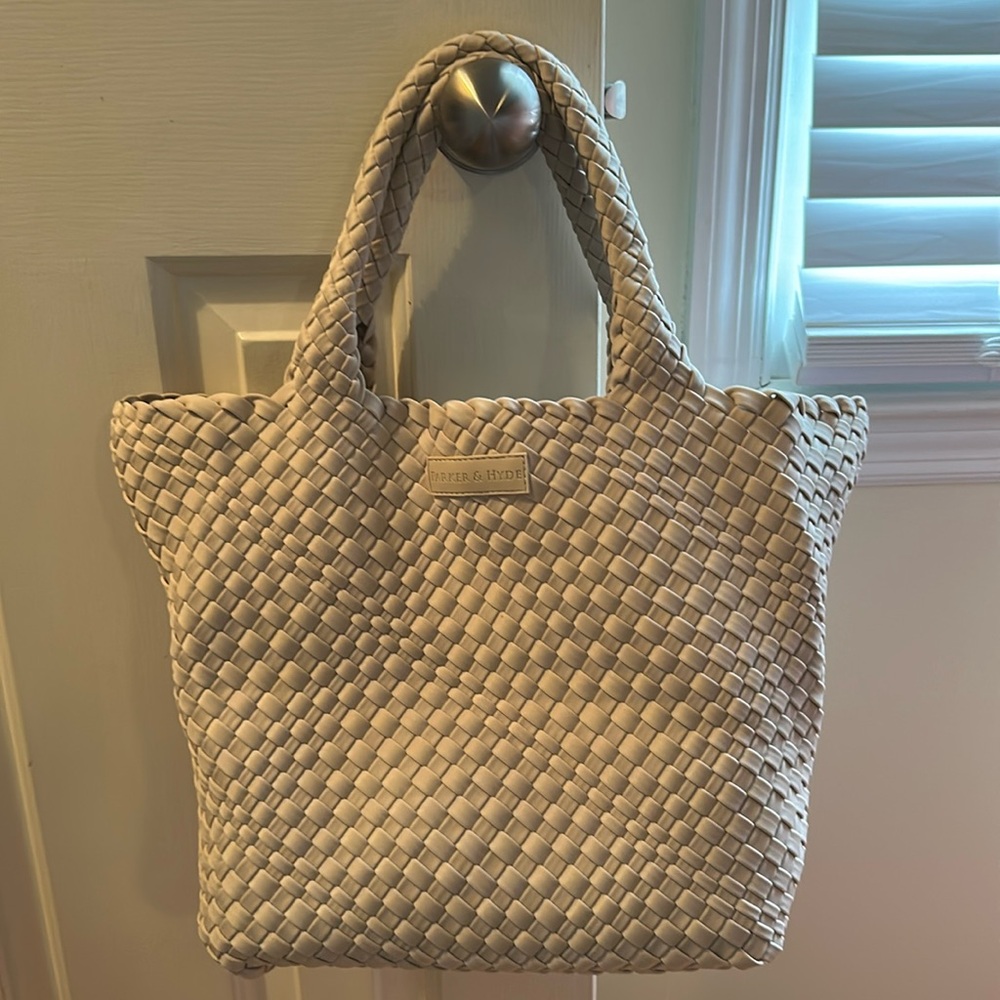 Parker & Hyde Classic Woven Tote in Bone